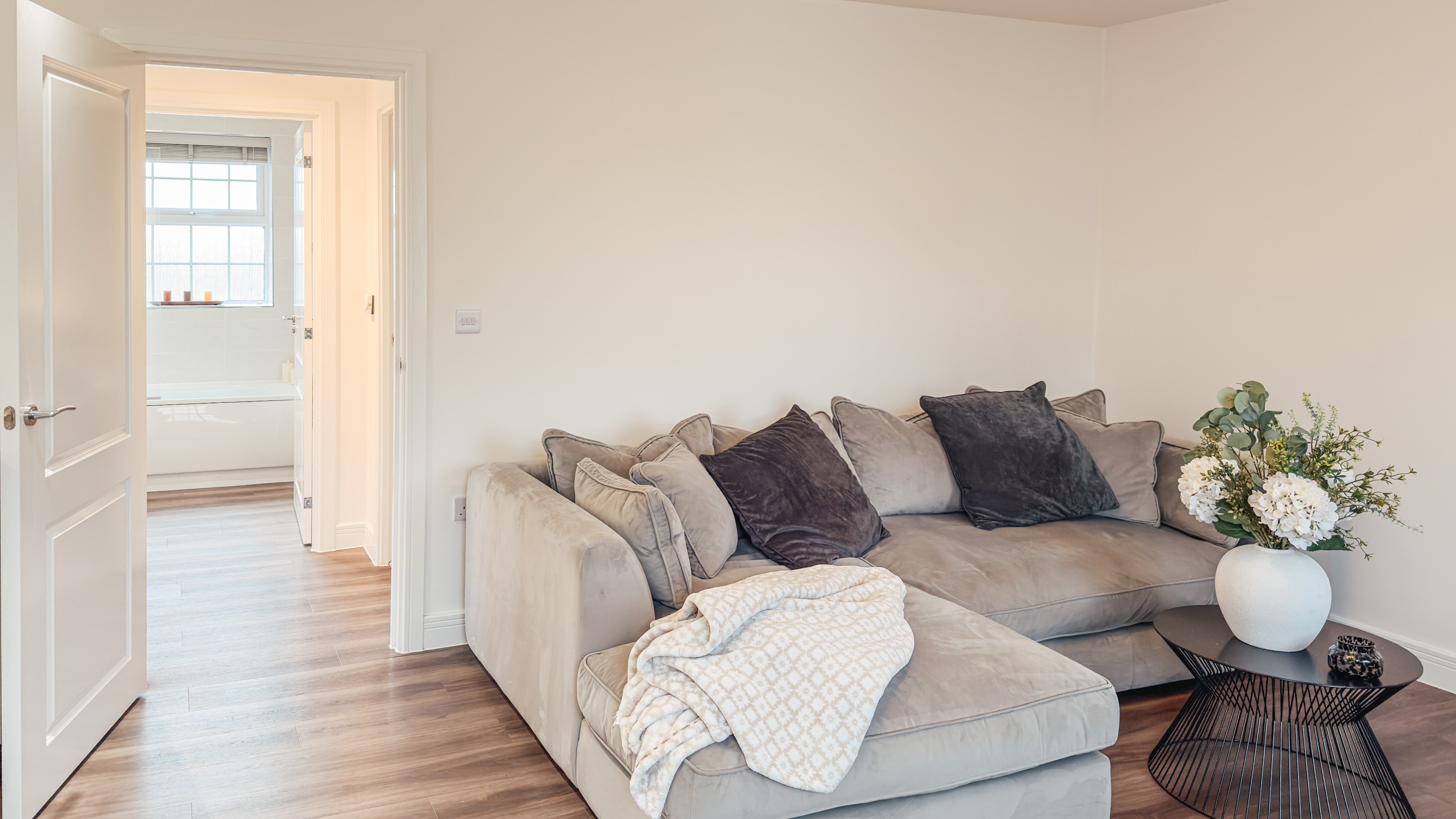 51 Pentagon Way, Wetherby — photo 5
